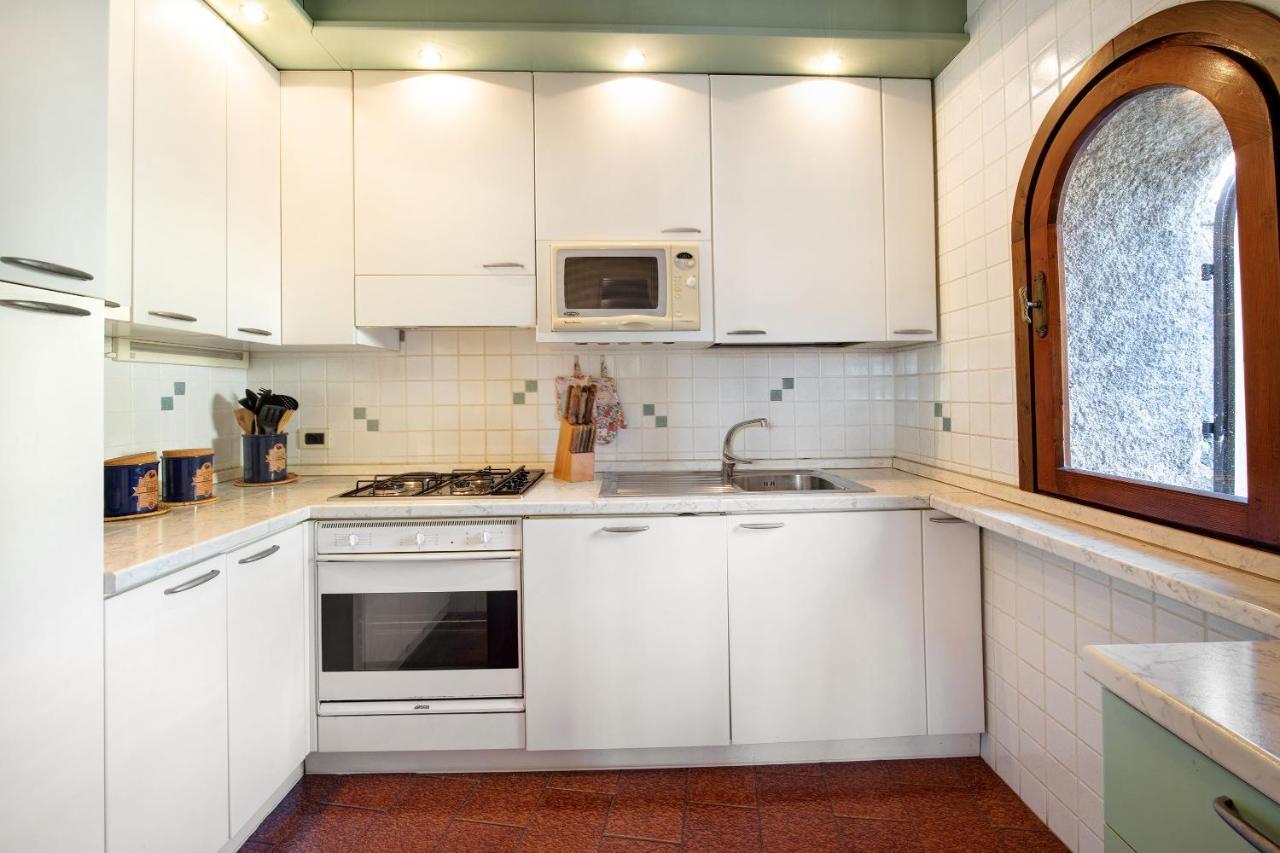 Lake View Apartment Gardone Riviera Zewnętrze zdjęcie