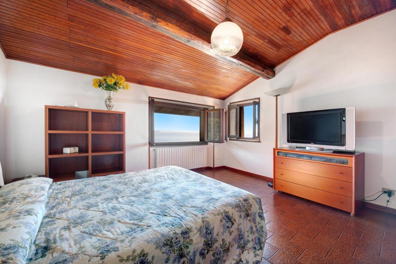 Lake View Apartment Gardone Riviera Zewnętrze zdjęcie